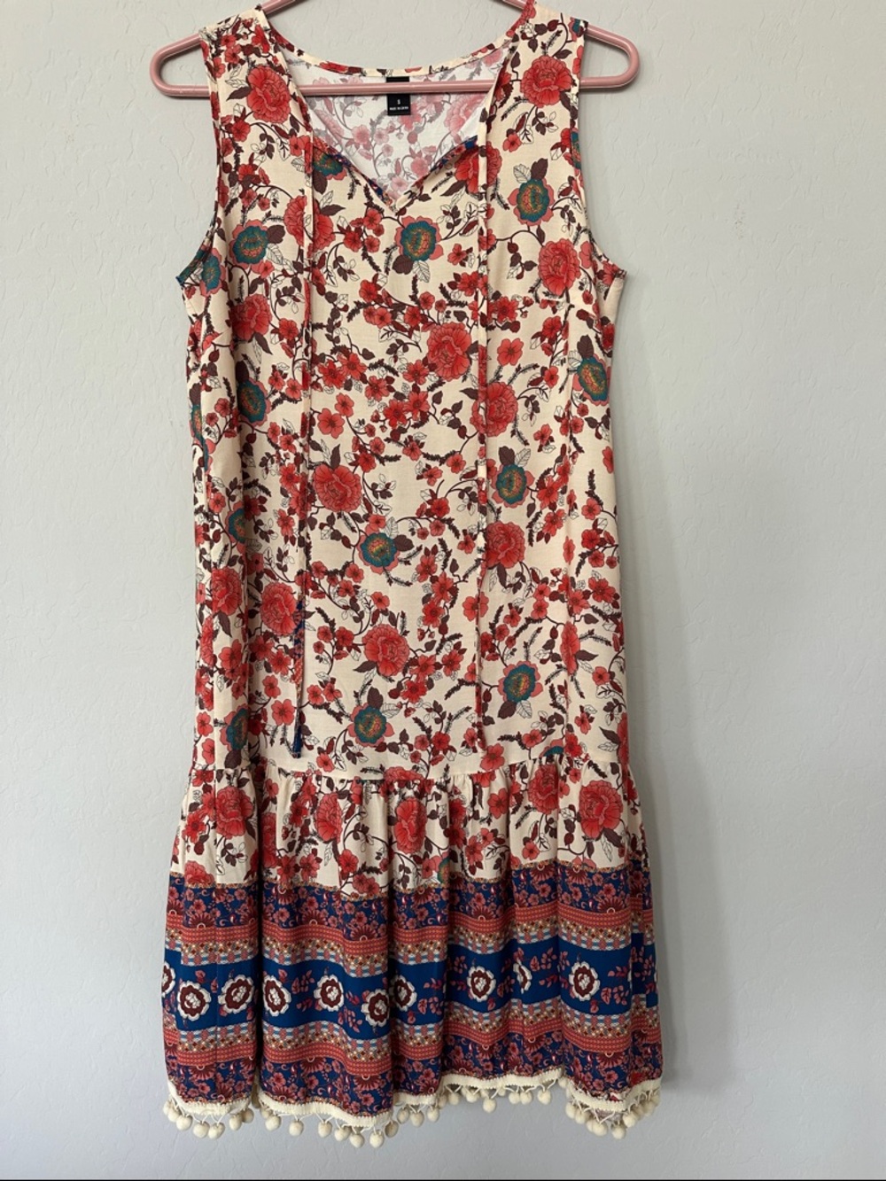 Emery Rose Sleeveless Cream Floral Border-Print Dress size S